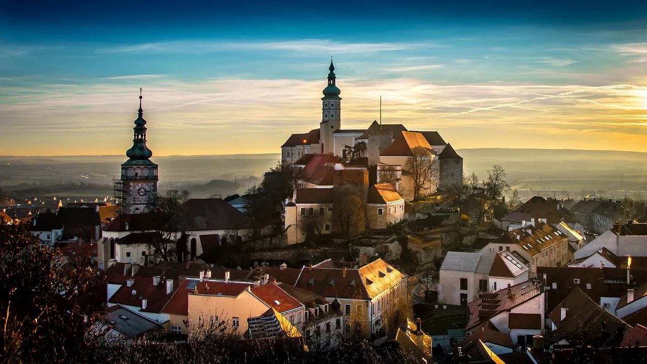Zdjęcie Mikulov gdzie zjeść: najlepsze miejsca na lokalne smaki i atmosferę