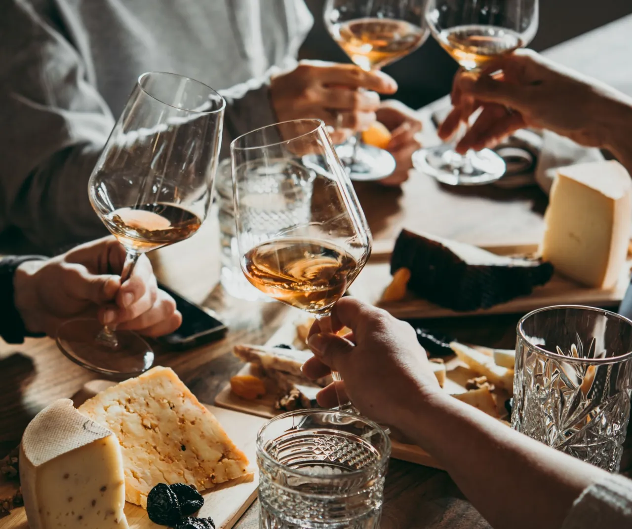 Zdjęcie Gdzie na wino we Wrocławiu? Odkryj wyjątkowe miejsca i smaki
