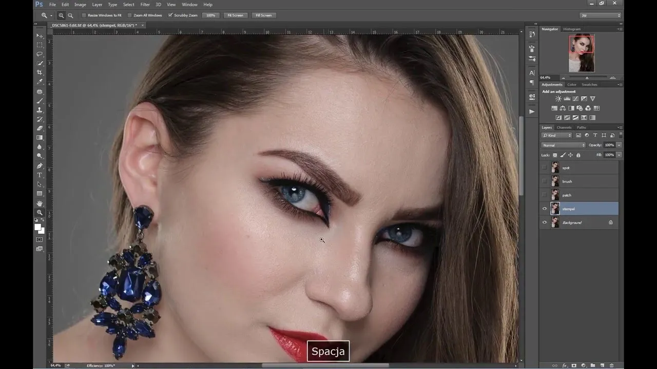 Zdjęcie Jak używać stempla w Photoshopie, aby uniknąć błędów w retuszu