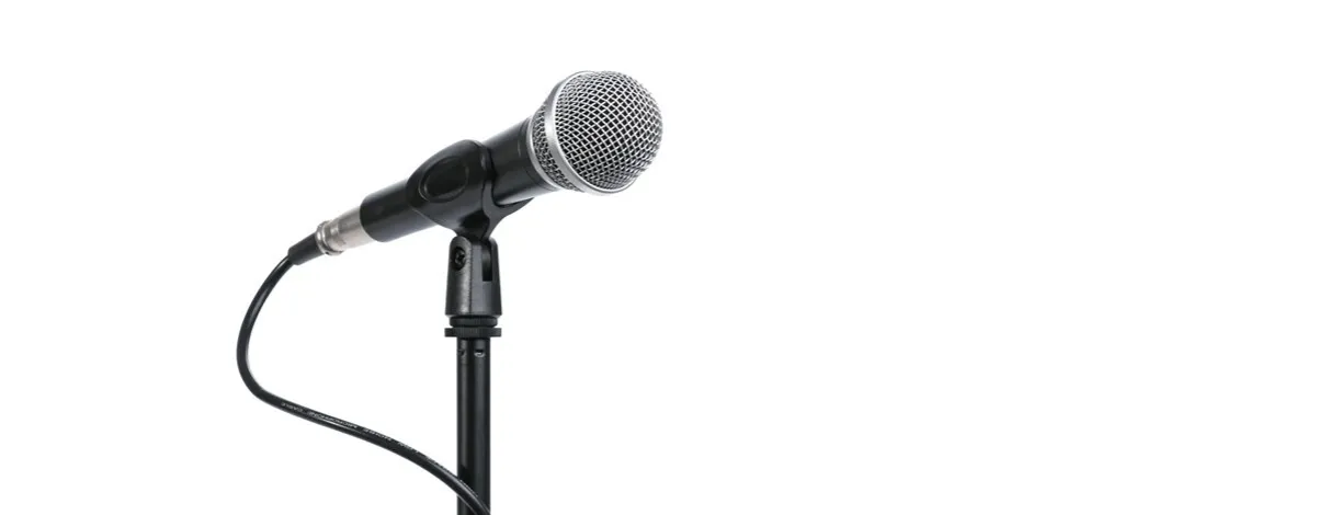 Zdjęcie Najlepsze mikrofony bezprzewodowe estradowe: Wybierz idealny model dla siebie