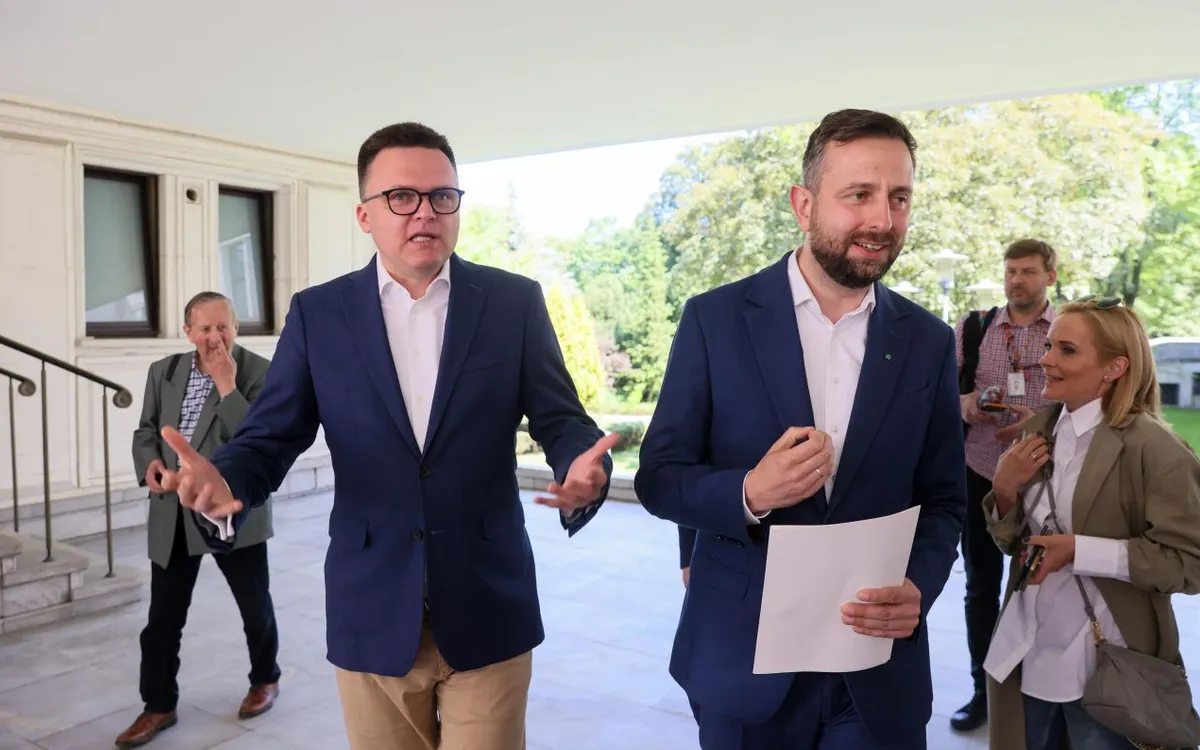 Zdjęcie Ile poparcia ma Hołownia? Zaskakujące wyniki sondaży w wyborach
