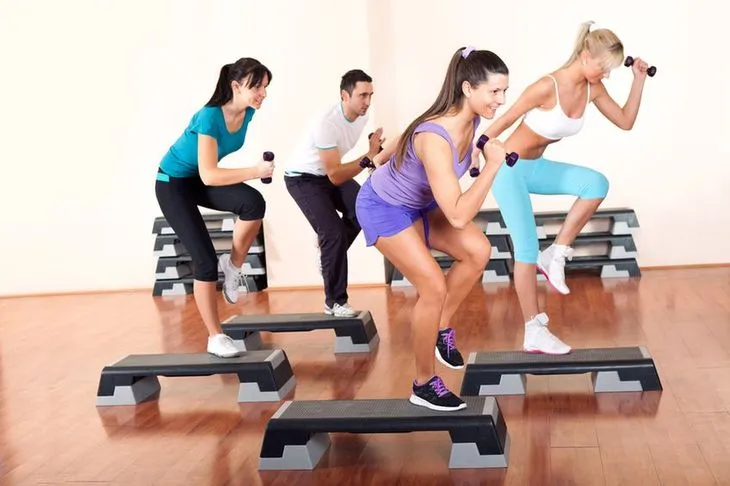 Zdjęcie Co to jest trening cardio? Poznaj korzyści i ćwiczenia dla zdrowia