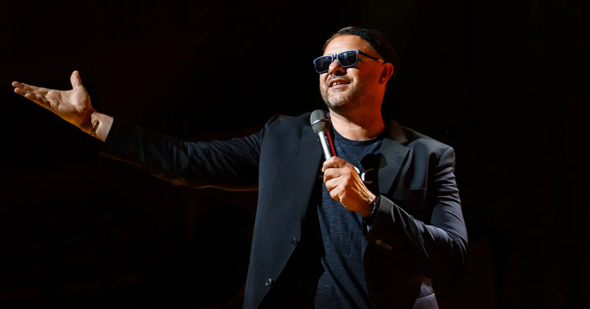 Zdjęcie Tomasz Karolak stand up - poznaj jego wyjątkowe show „50 i co?”