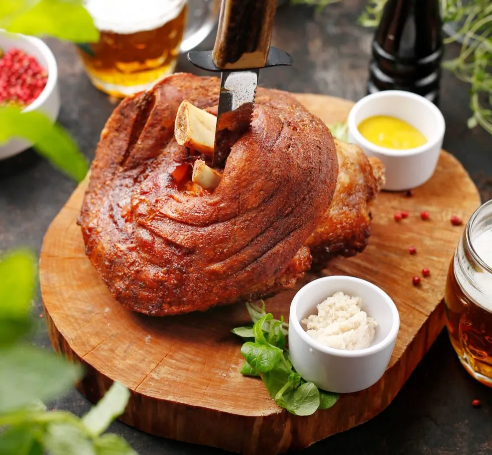 Zdjęcie Gdzie zjeść golonkę? Najlepsze restauracje w Krakowie i więcej