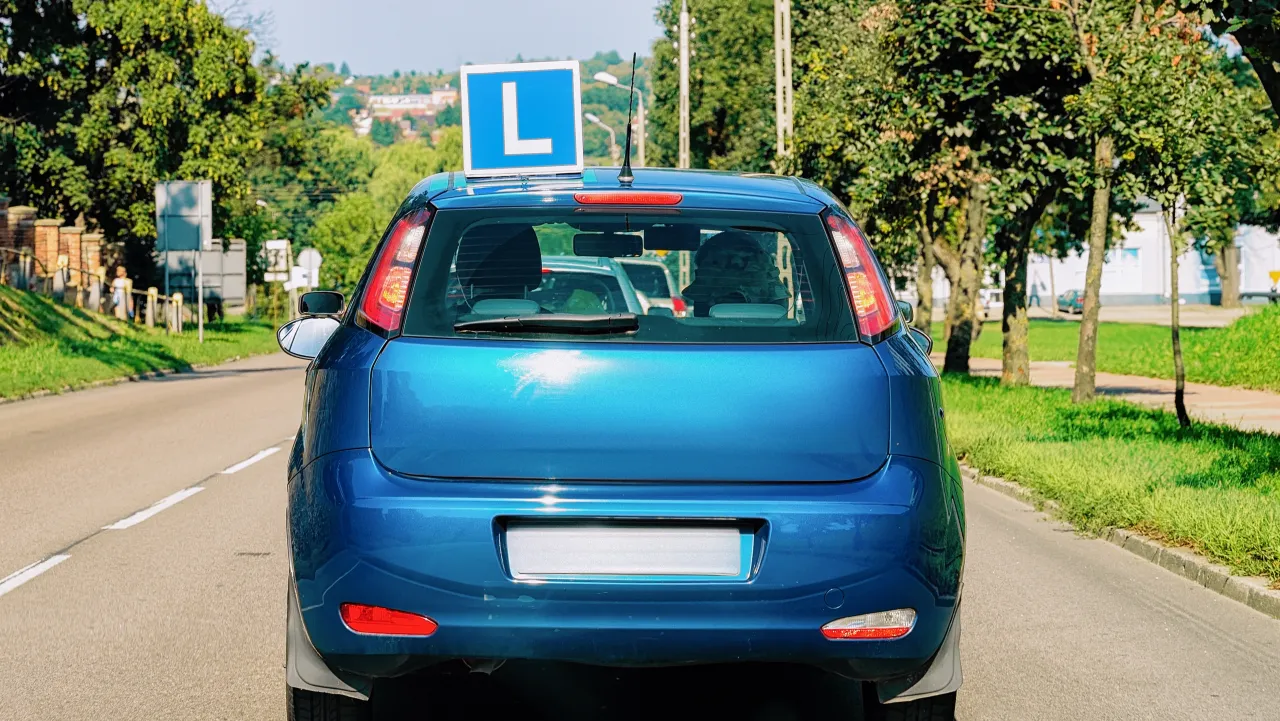 Zdjęcie Gdzie najłatwiej zdać egzamin na prawo jazdy w Bytomiu? Analiza