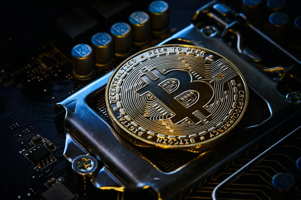 Zdjęcie Koparka Android: Jak Efektywnie Wydobywać Kryptowaluty na Telefonie