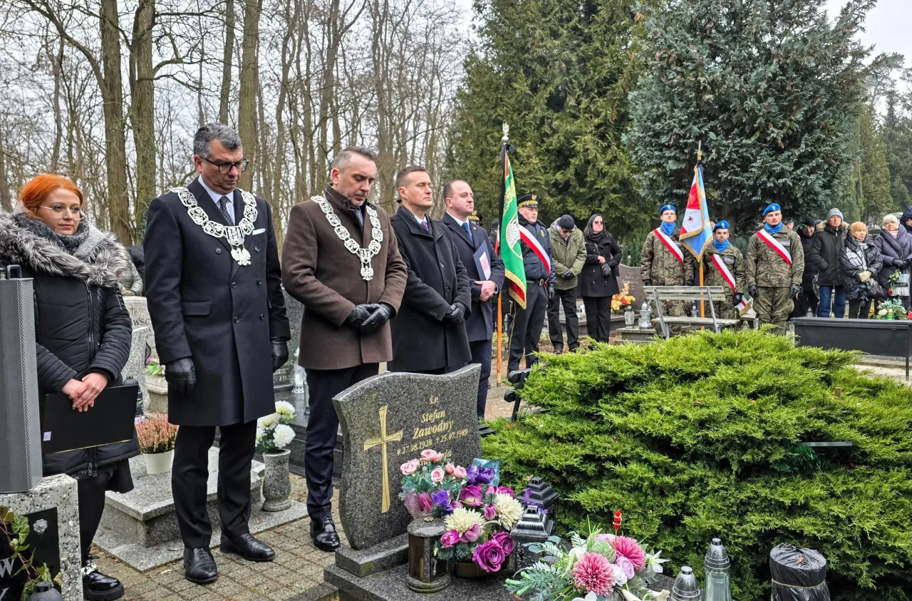 Zdjęcie Kto zmarł w Zielonej Górze? Ostatnie pożegnania i wspomnienia