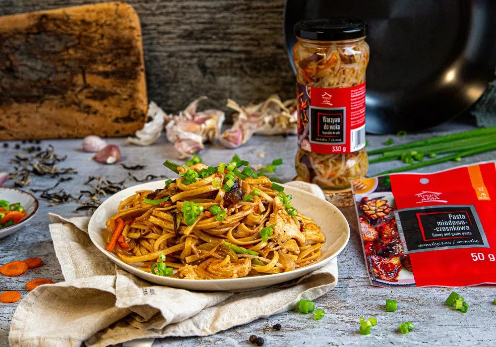 Zdjęcie Gdzie kupić makaron chow mein? Sprawdź najlepsze oferty w Polsce