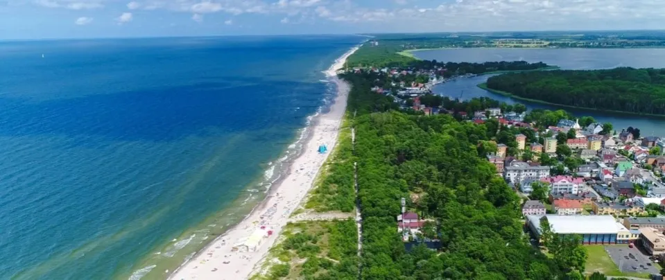 Zdjęcie Gdzie szukać noclegów nad morzem, aby uniknąć wysokich cen?