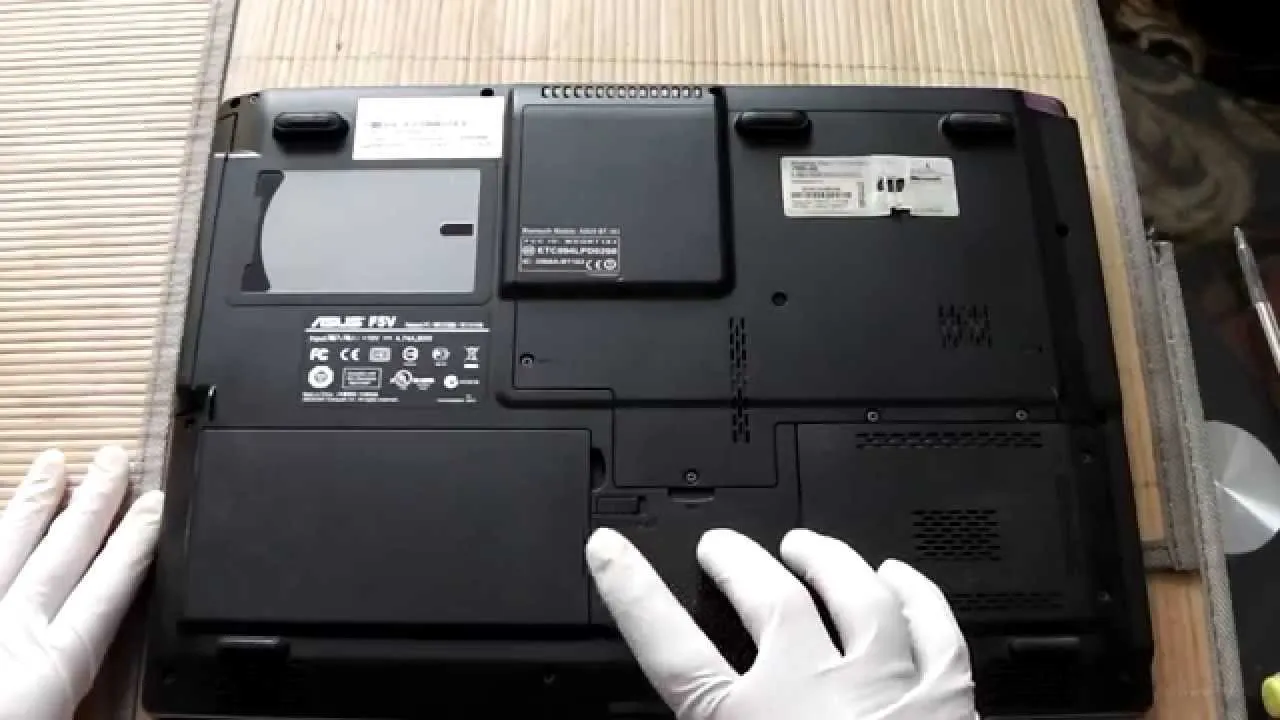Zdjęcie Wymiana baterii laptop Asus - uniknij kosztownych błędów i problemów