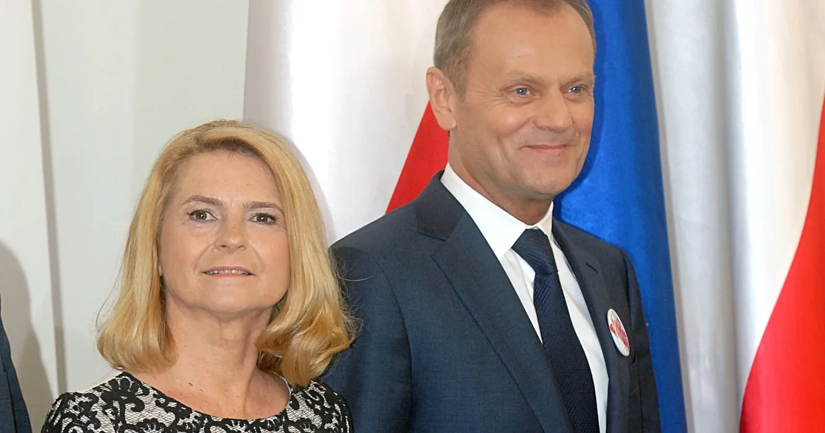 Zdjęcie Czy Tusk rozstał się z żoną? Ostatnie wieści o ich małżeństwie