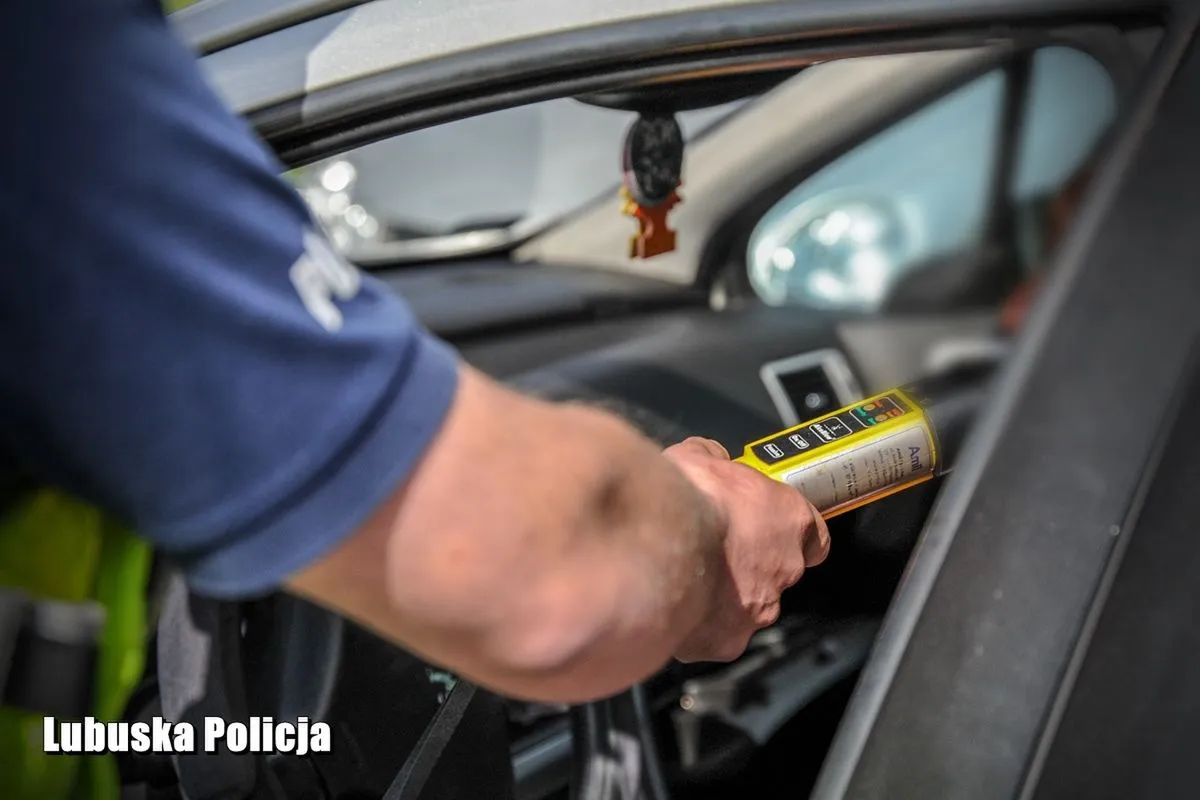 Zdjęcie Po 2 piwie kiedy można jechać? Sprawdź, jak długo czekać na jazdę