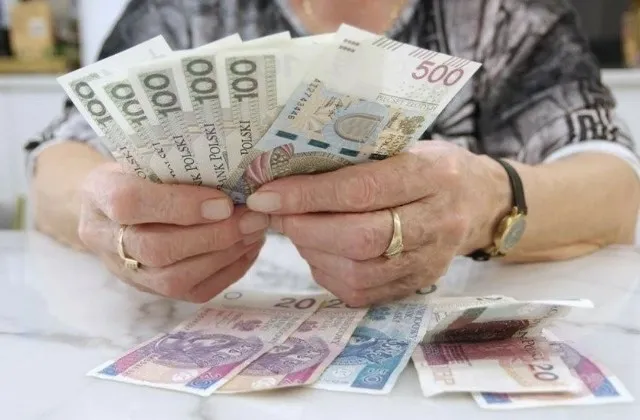 Zdjęcie Komu należy się 500 plus dla seniora? Sprawdź, czy kwalifikujesz się