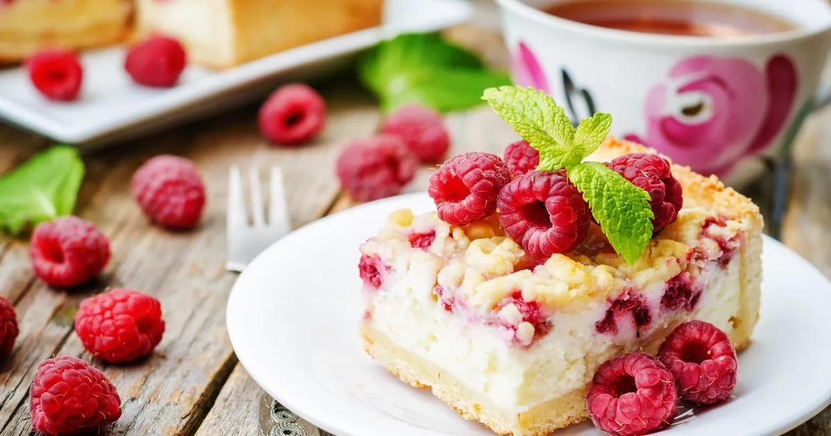 Zdjęcie Jak upiec bezę do malinowej chmurki, aby była idealnie chrupiąca