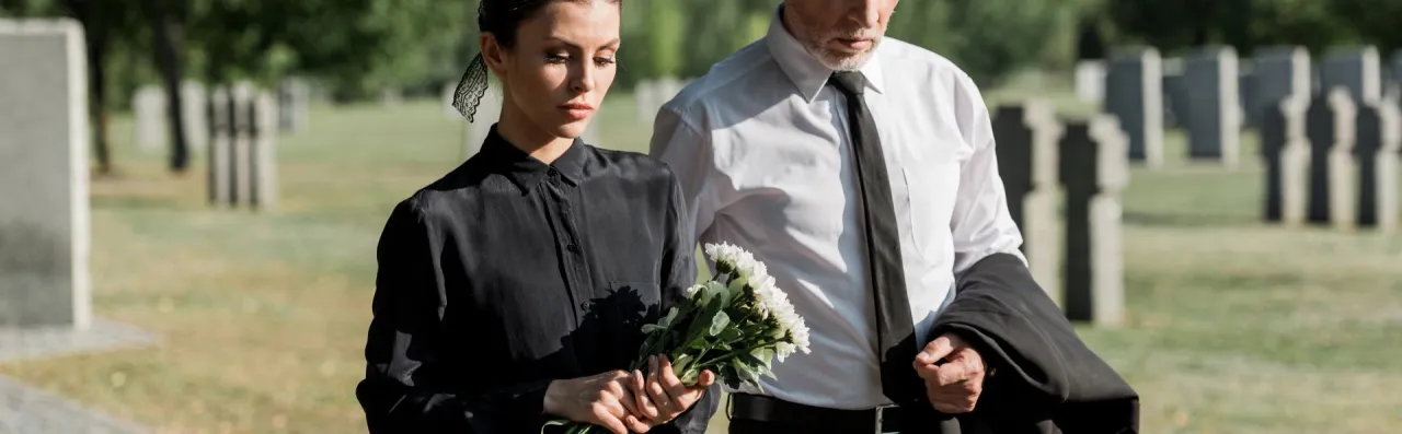 Zdjęcie Jak wygląda pogrzeb świecki? Poznaj jego unikalne elementy i przebieg