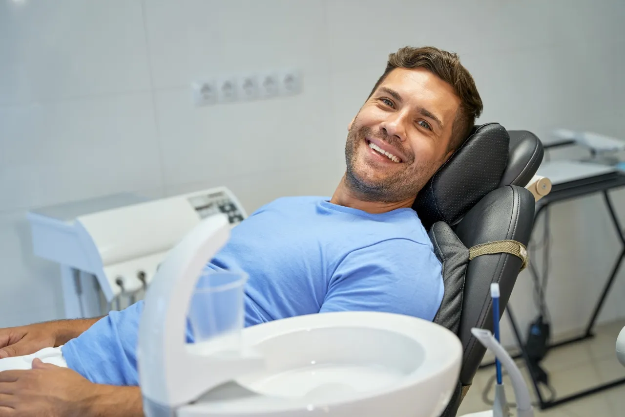 Zdjęcie Ile czasu po dentyście nie można jeść? Uniknij nieprzyjemności