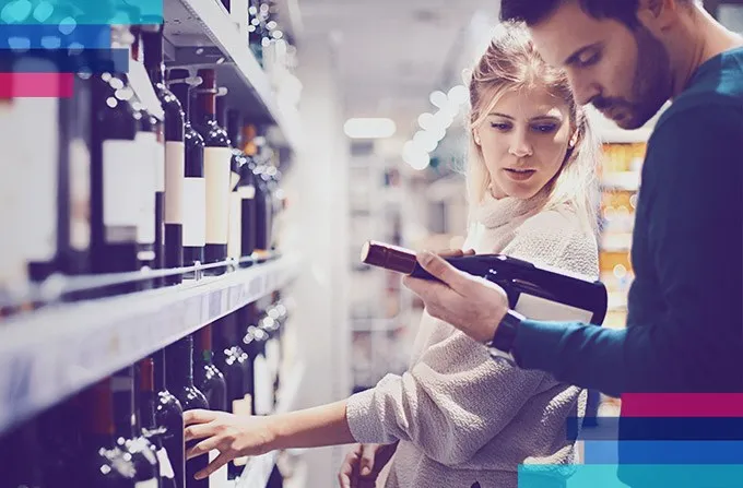 Zdjęcie Ile alkoholu można przewieźć samolotem do USA? Sprawdź zasady i limity