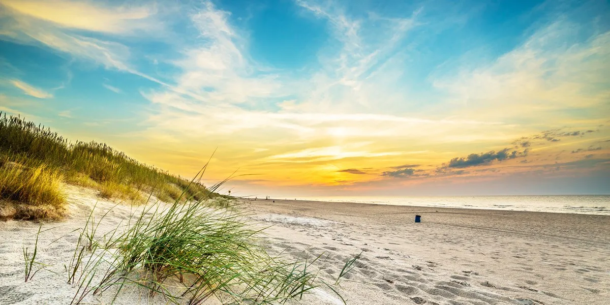 Zdjęcie Gdzie najbliżej nad morze? Odkryj najlepsze plaże i trasy podróży