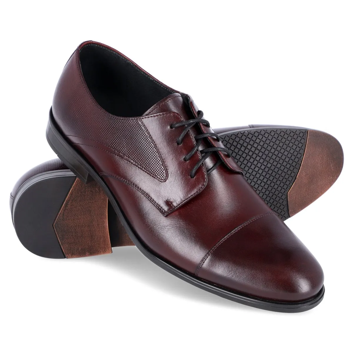 Zdjęcie Modne bordowe buty męskie: zaskakujące stylizacje, które pokochasz