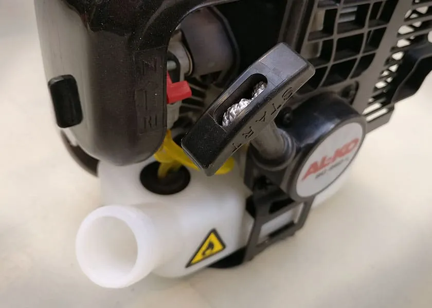 Zdjęcie Welcher Kraftstoff für Motorsense: So vermeiden Sie teure Fehler