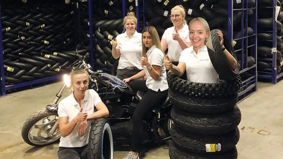 Zdjęcie Reifen Göggel: Hochwertige Reifen und ehrliche Mitarbeiterbewertungen