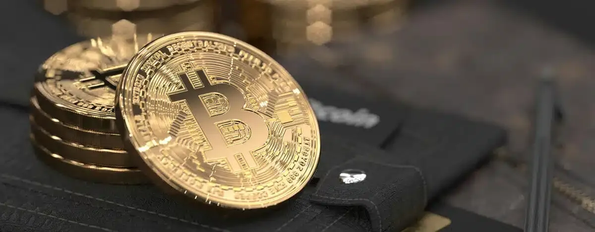 Zdjęcie Jak kupić kryptowaluty bez wpadek? Prosty przewodnik dla początkujących inwestorów