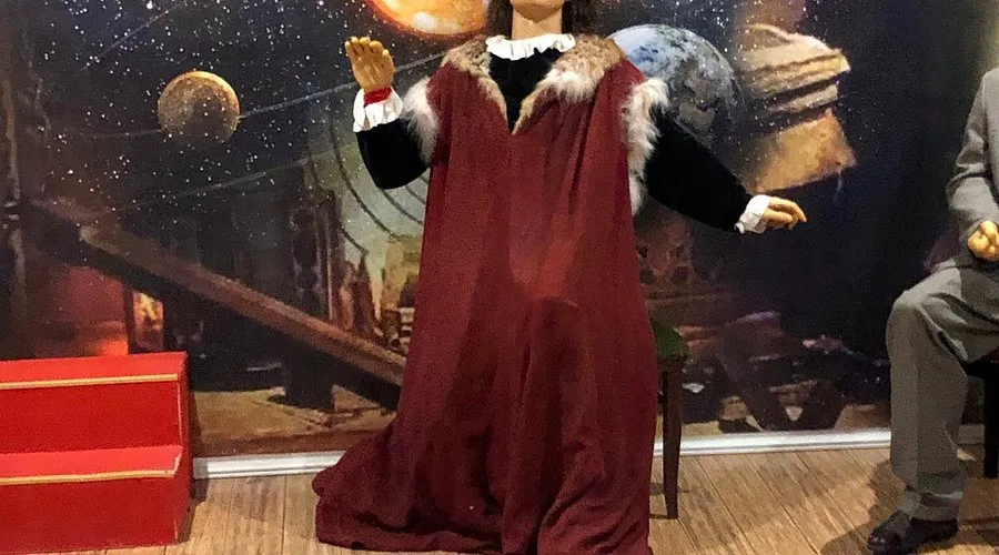 Zdjęcie Rzeźby z wosku: Odkryj fascynujący świat sztuki i technik rzeźbienia