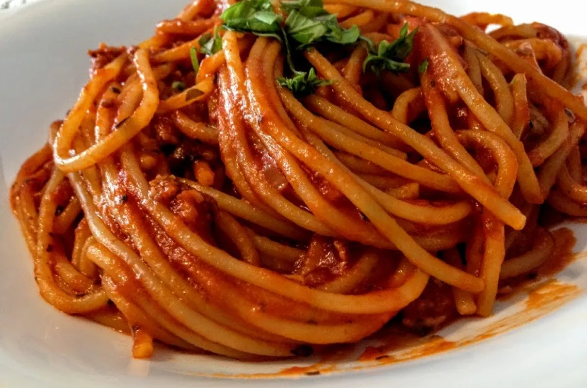 Zdjęcie Jak zrobić mięso do spaghetti, aby zachwycić smakiem i uniknąć błędów
