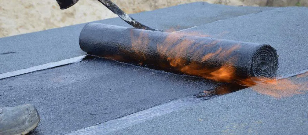 Zdjęcie Ceny papy na dachy: jakie materiały są najtrwalsze i ile kosztują?