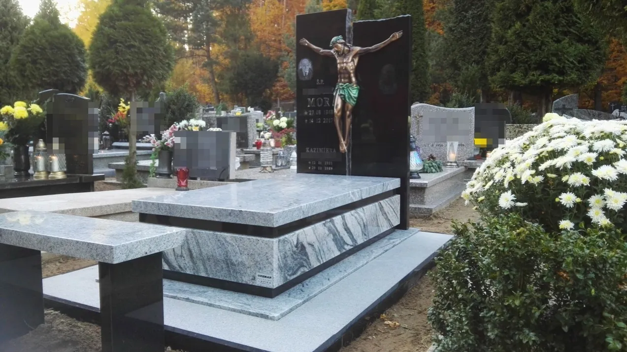 Zdjęcie Ile kosztuje pomnik z lastryko?