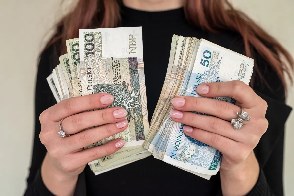 Zdjęcie Zasiłki dla samotnej matki w Polsce: wszystkie dostępne świadczenia 2025