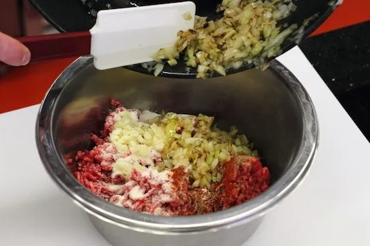 Zdjęcie Najlepsze odpowiedzi na krzyżówkę: kotlet z wołowiny i jego synonimy