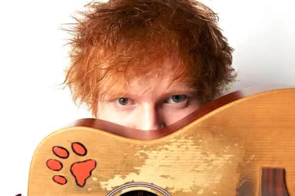 Zdjęcie Na jakiej gitarze gra Ed Sheeran? Odkryj sekrety jego wyboru