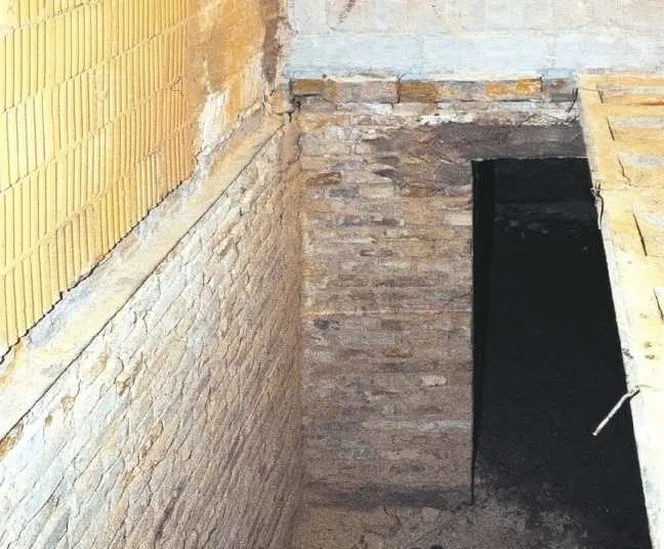 Zdjęcie Jaki otwór w stropie na schody kręcone - unikaj kosztownych błędów