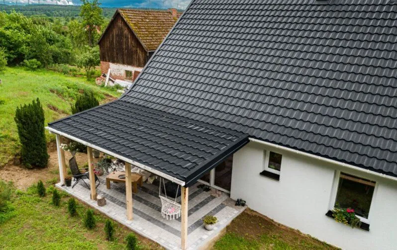 Zdjęcie Jak przedłużyć dach nad tarasem - praktyczne porady i materiały