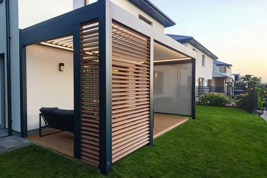 Zdjęcie Jaki materiał na pergolę? Drewno, aluminium, stal - por&oacute;wnanie i wyb&oacute;r