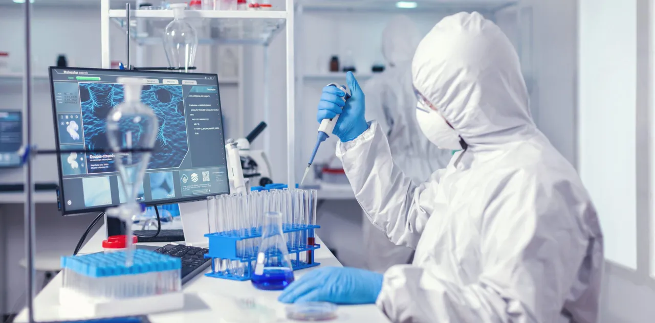 Zdjęcie Jak wygląda praca w laboratorium medycznym? Obowiązki i umiejętności