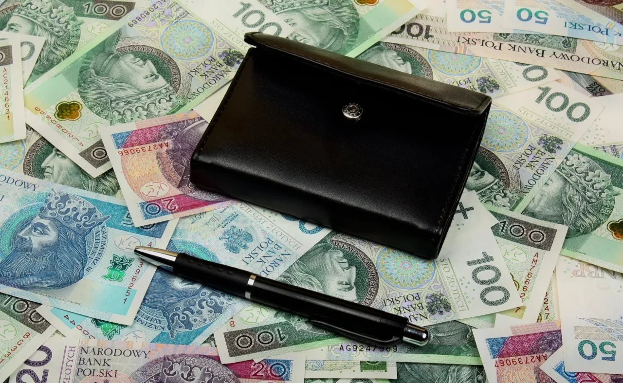 Zdjęcie Ile zarabia radny osiedla? Zaskakujące różnice w wynagrodzeniach