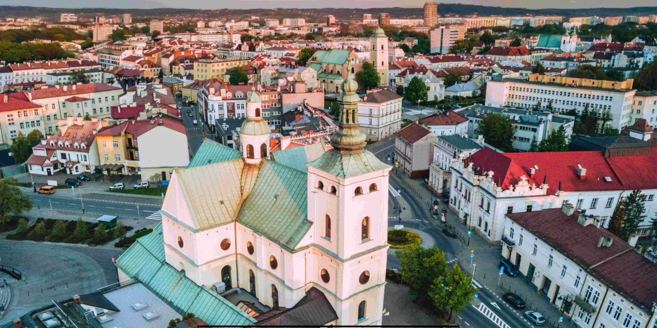 Zdjęcie Rzeszów atrakcje: odkryj ukryte skarby i miejsca, które musisz zobaczyć