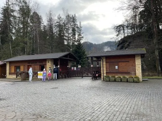 Zdjęcie Adršpach: Gdzie zjeść? Sprawdzone restauracje i tanie opcje