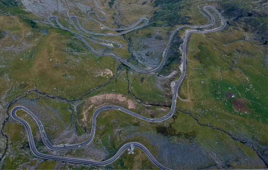 Zdjęcie Najlepsze trasy motocyklowe mapa - odkryj malownicze drogi w Polsce