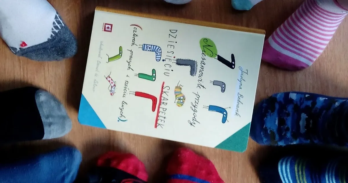 Zdjęcie Co mama małej Be zrobiła z lewej szarej skarpetki? Niezwykła przygoda!