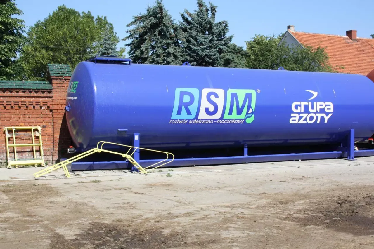 Zdjęcie RSM 32: Jak prawidłowo wyliczyć dawkowanie na hektar uprawy