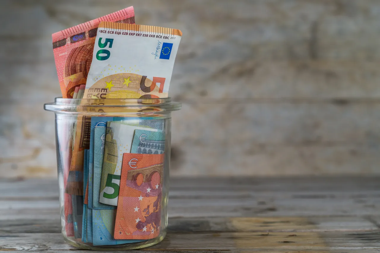 Zdjęcie W jakim kraju są największe zarobki? Odkryj zaskakujące dane!