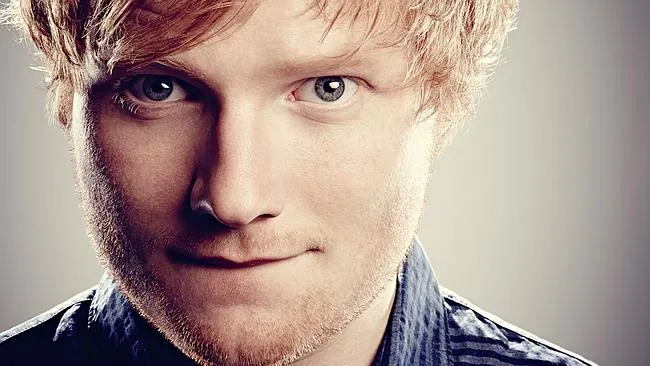 Zdjęcie Na czym gra Ed Sheeran? Odkryj sekrety jego gitar i brzmienia