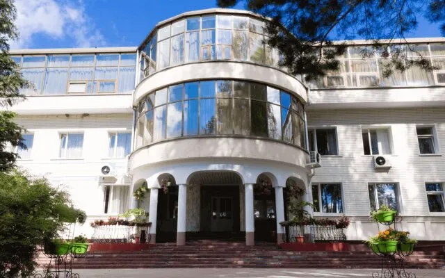 Zdjęcie Sanatorium w Baranowiczach: Relaks i Leczenie w Sercu Białorusi
