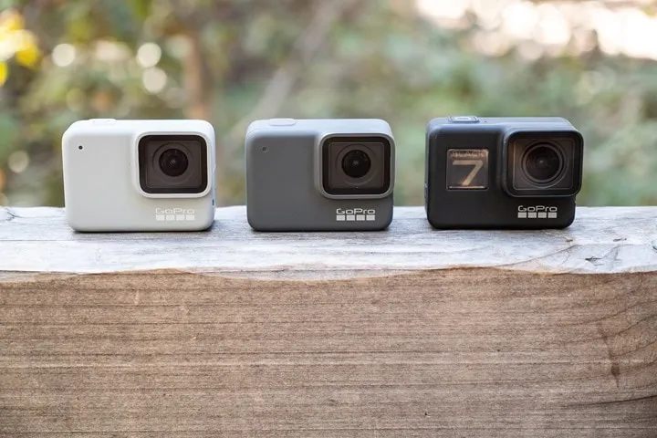 Zdjęcie Gopro Hero 7 White vs Black - Porównanie funkcji kamer 