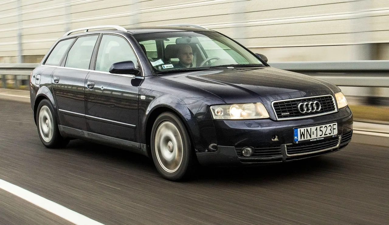 Zdjęcie Audi A4 B6 jaki silnik wybrać? Porównanie opcji i ich wady