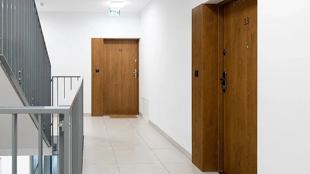 Zdjęcie Czy można połączyć dwa mieszkania w bloku? Poznaj kluczowe zasady