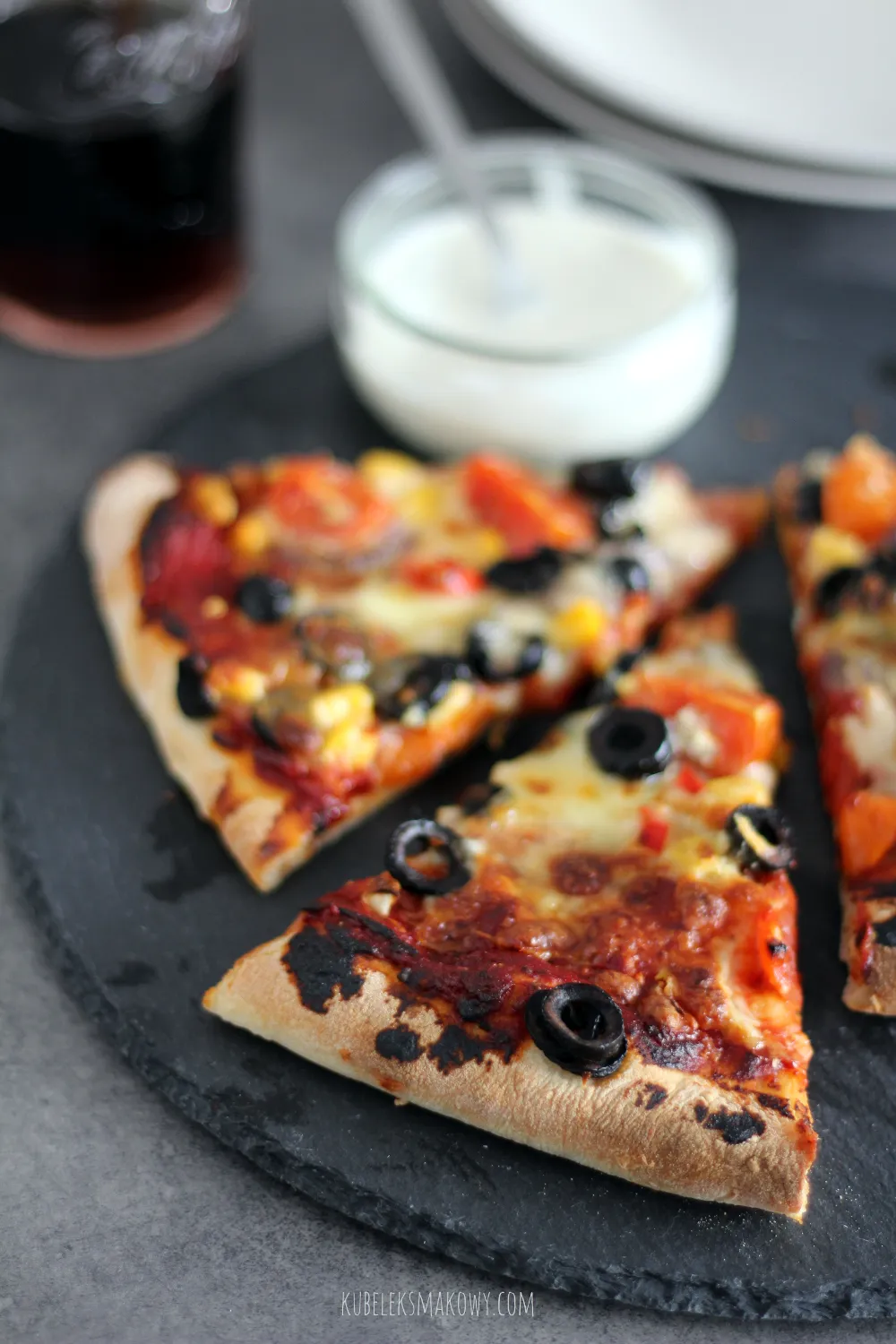 Zdjęcie Jak upiec pizzę na kamieniu, aby uniknąć najczęstszych błędów?